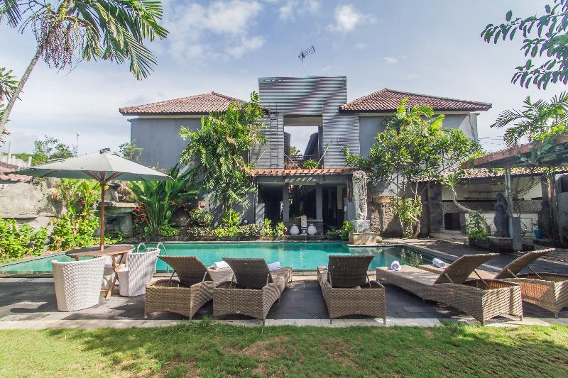 Jimbaran Lestari Hotel & Residence - Spa Bagian luar foto
